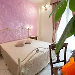 Le Due Gioie Bed & Breakfast 3*