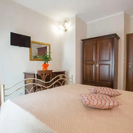 Alojamento de Acomodação e Pequeno-almoço Le Due Gioie Taviano (Lecce)